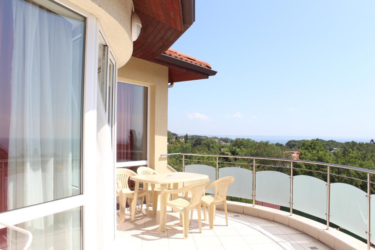 Hotel Complex Pika Golden Sands Exterior foto